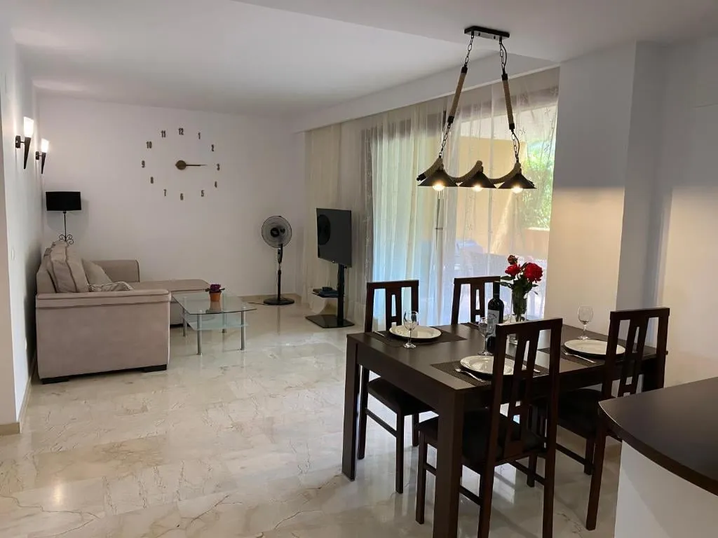 Living room kitchen 35