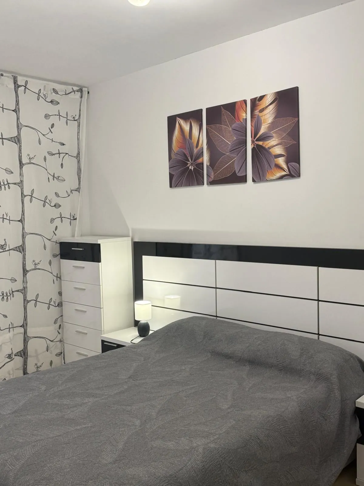 Master Bedroom 8